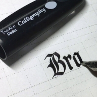 Ручка перьевая Pentel Tradio Calligraphy Pen 2,1мм - Ручка перьевая Pentel Tradio Calligraphy Pen 2,1мм TRC1-21A